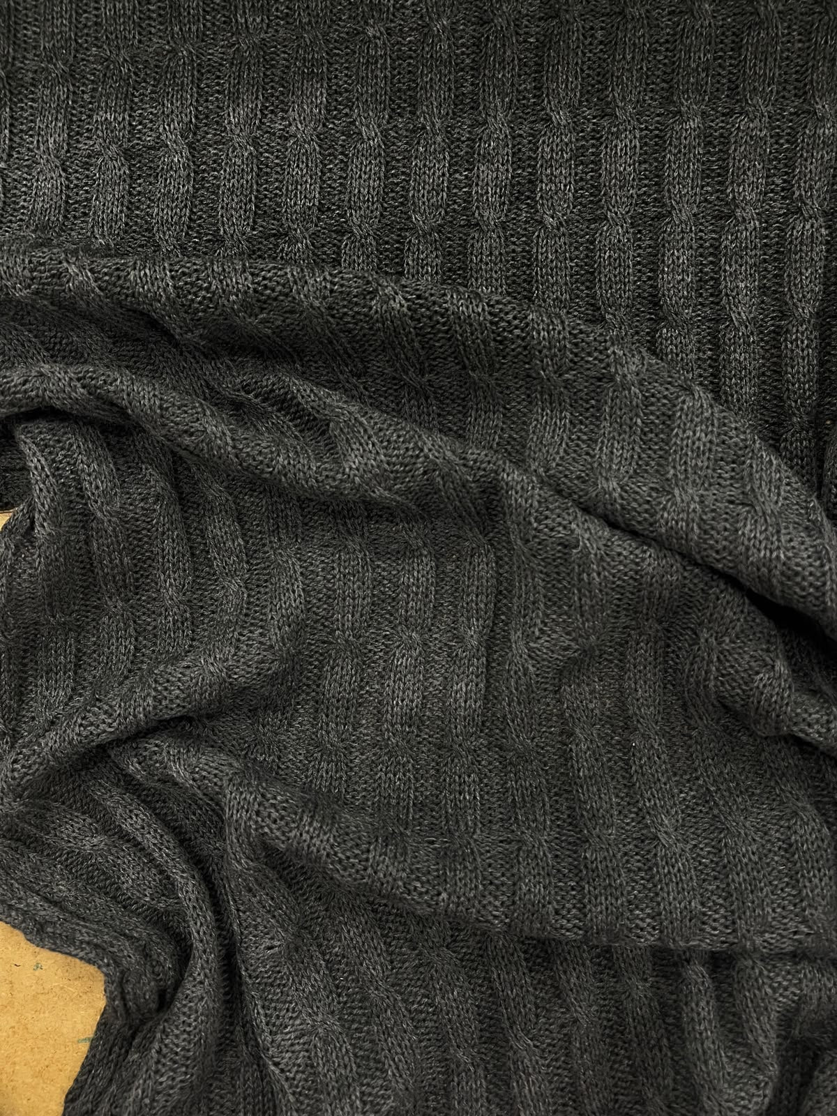 DARIA 045 charcoal knitted cable 100% wool