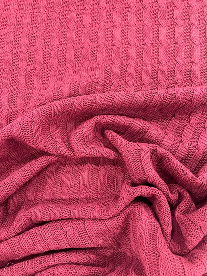 DARIA 046 burgundy knitted cable 100% wool