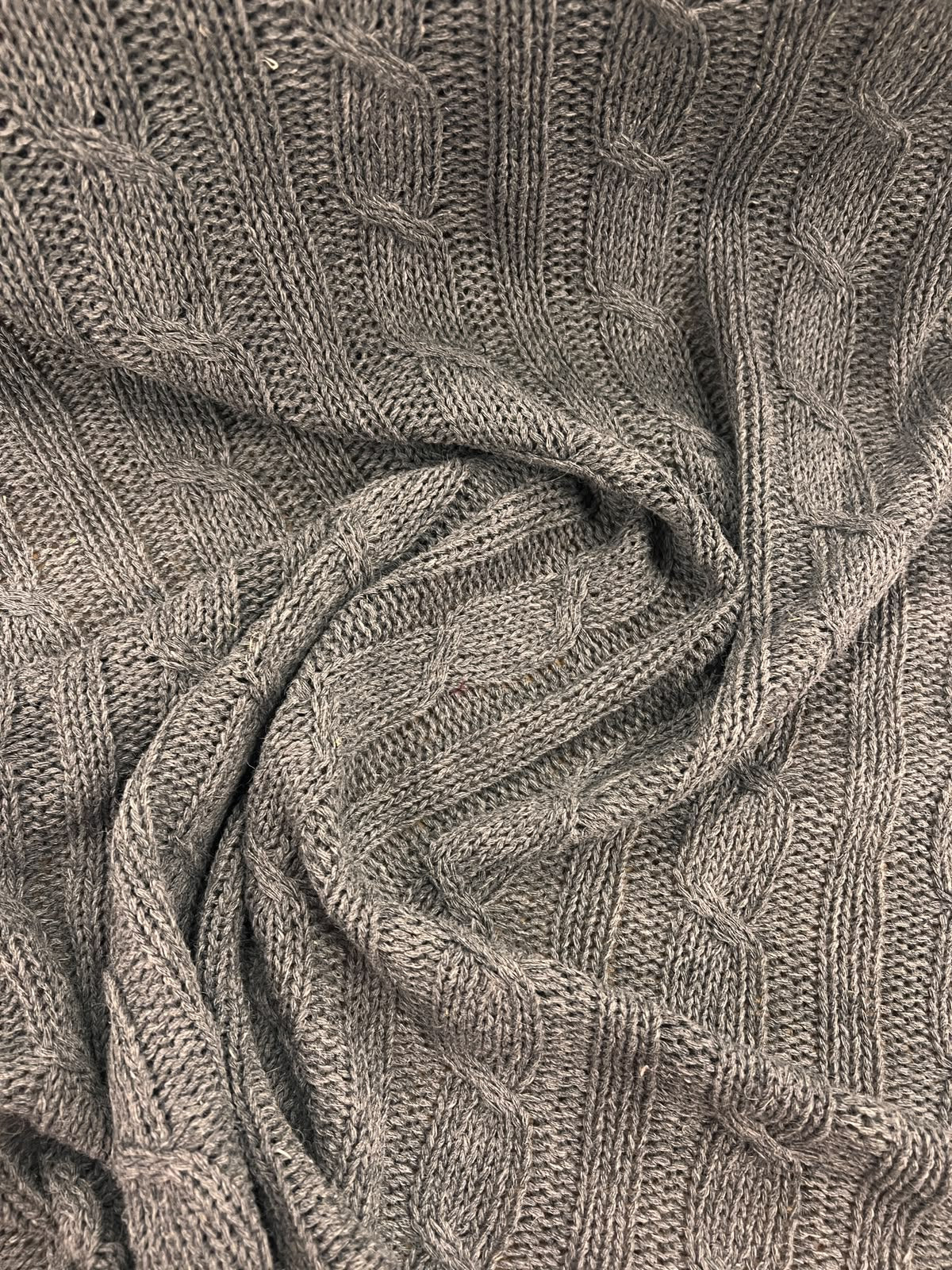 DARIA 047 Grey knitted cable 100% wool