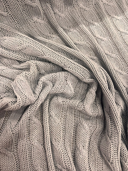 DARIA 049 lavender lilac cable 100% wool