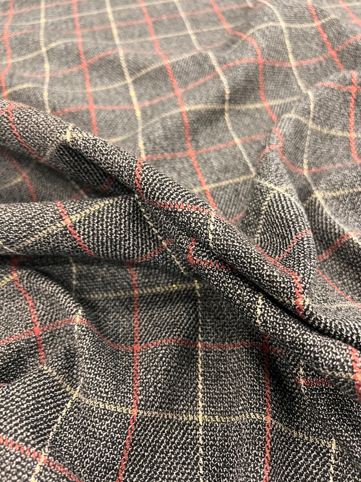 ZOE 021  red&ecru check salt and pepper tweed