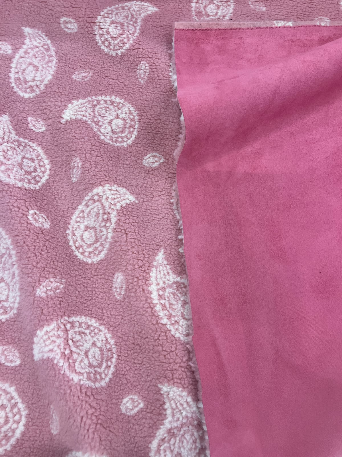 ZOE 033 double face paisley printed bambi