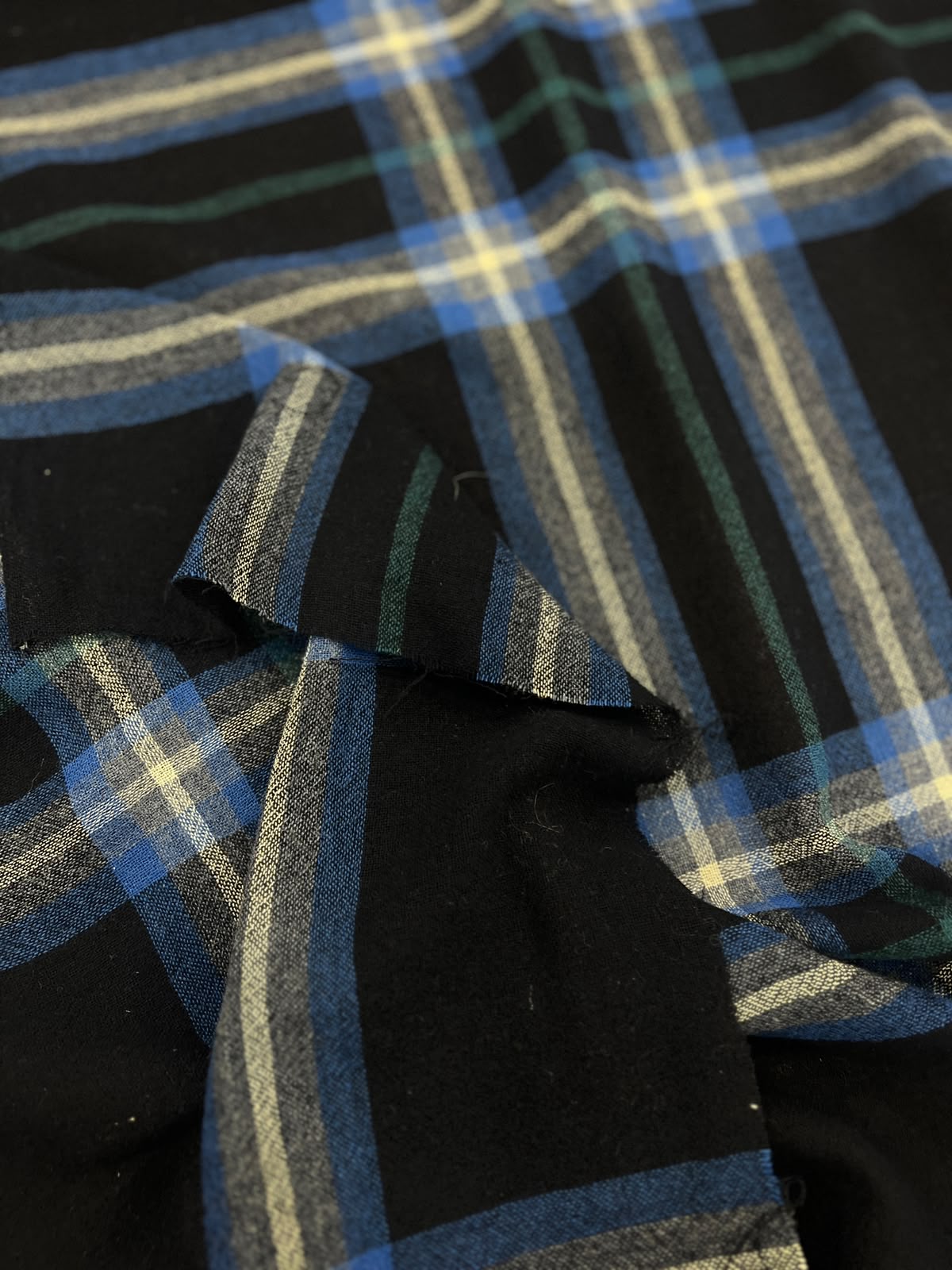 ZOE 036 navy&blue tartan wool voile