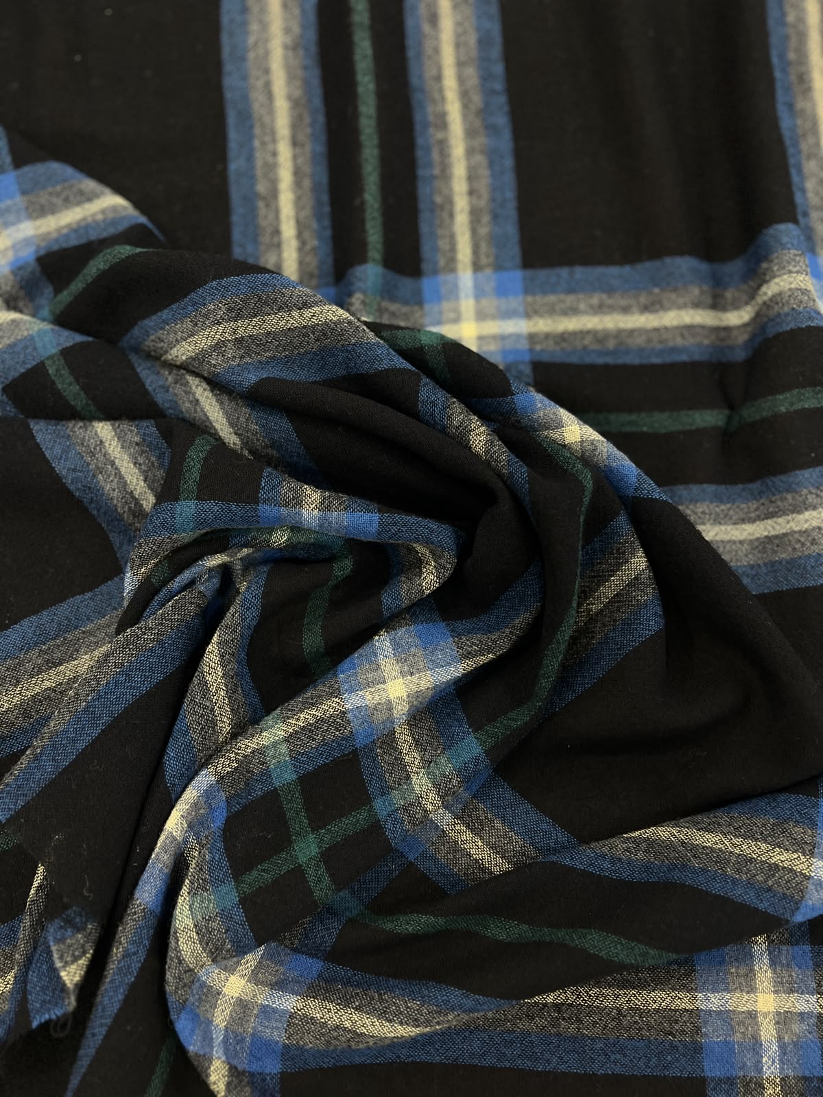 ZOE 036 navy&blue tartan wool voile