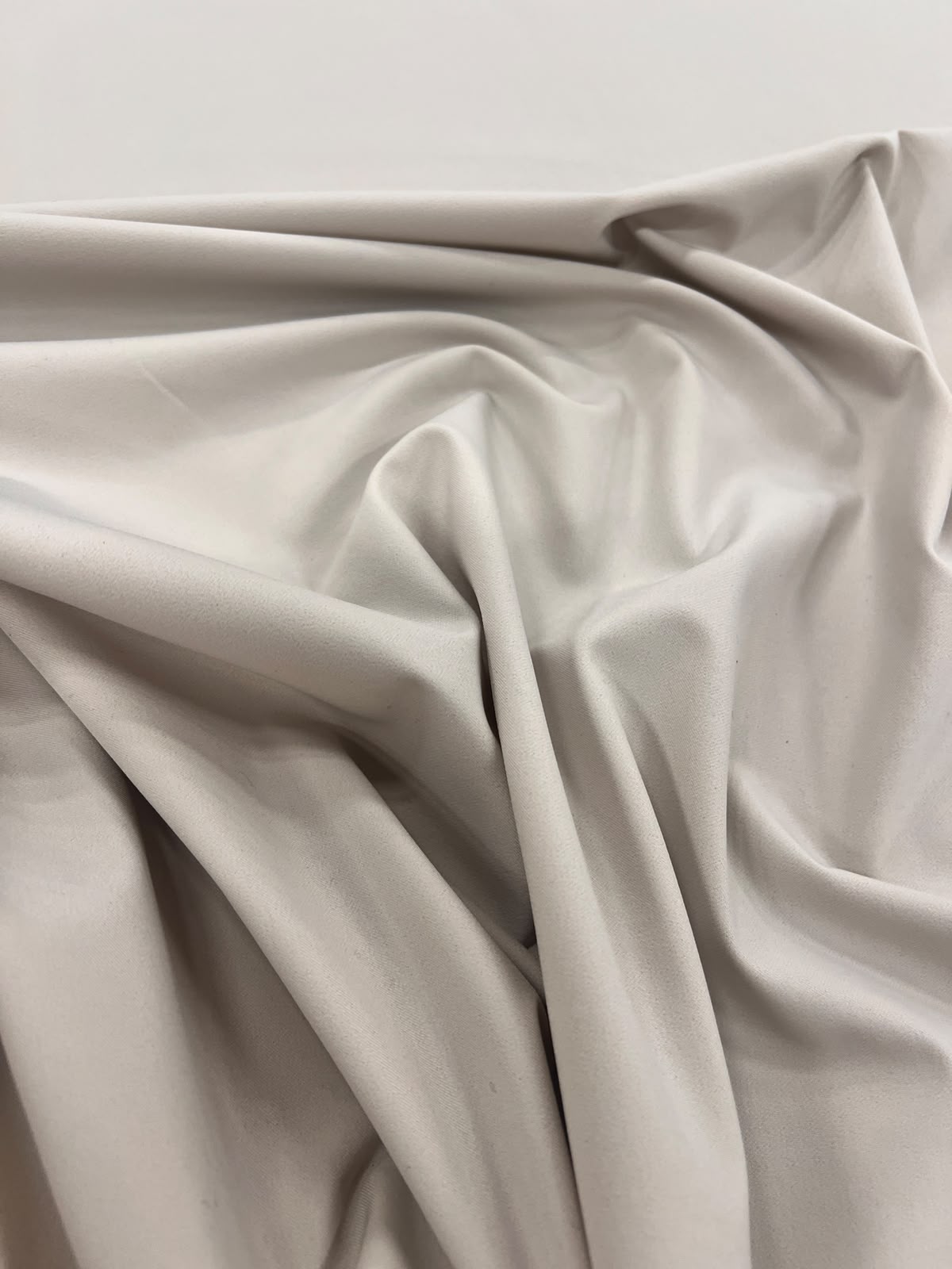 ZOE 037 Ivory stretch cotton gabardine twill