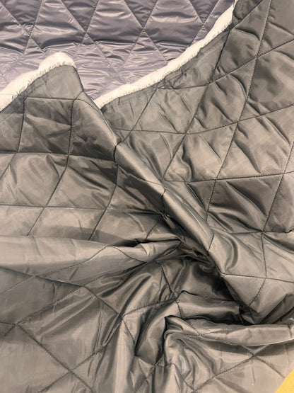 ZOE 038 grey diamond double face quilted