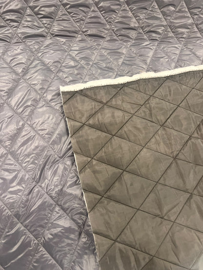 ZOE 038 grey diamond double face quilted