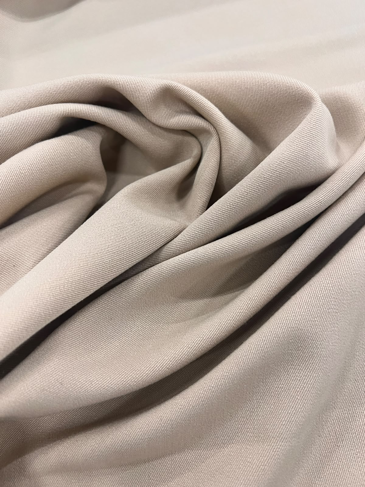 ZOE 041 Beige stretch cotton gabardine twill