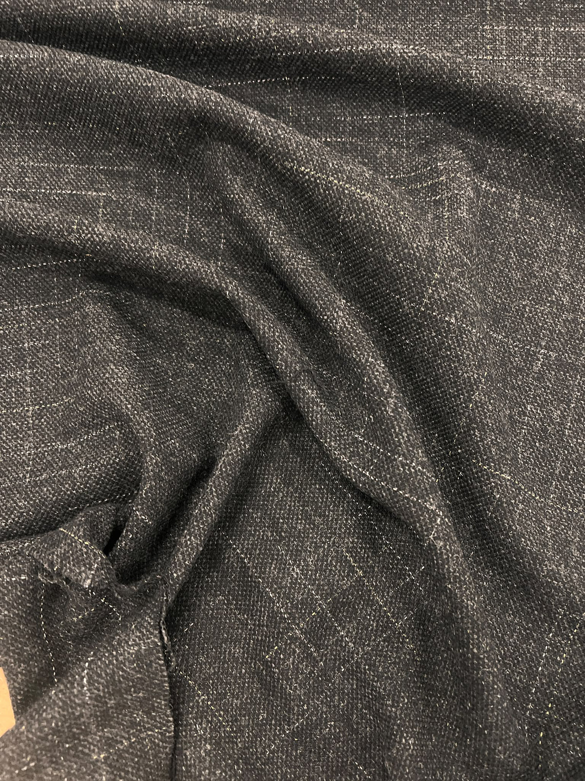 ZOE 049 charcoal windowpane woolen 100%