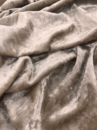 ZOE 060 beige crushed shiny velvet