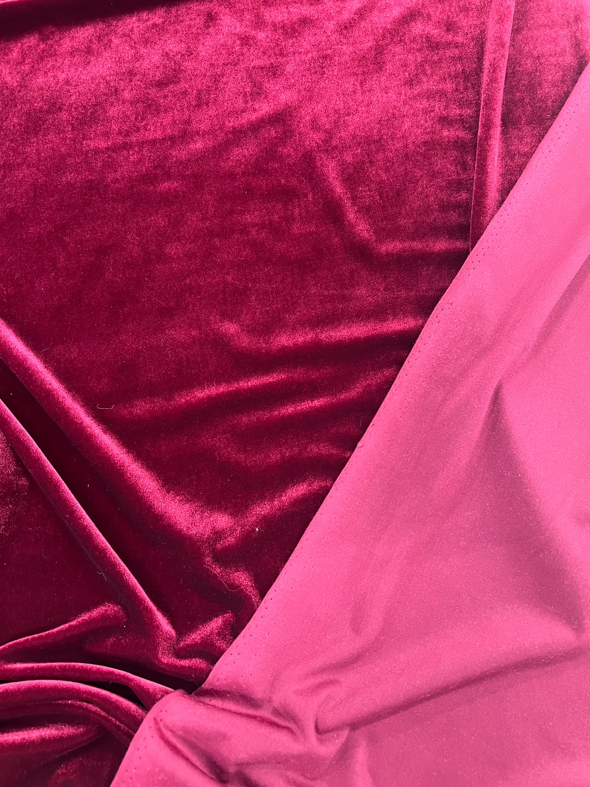 ZOE 074 xmas burgundy shiny velvet