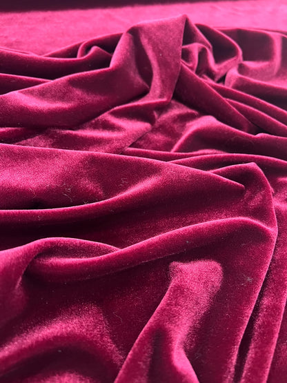 ZOE 074 xmas burgundy shiny velvet