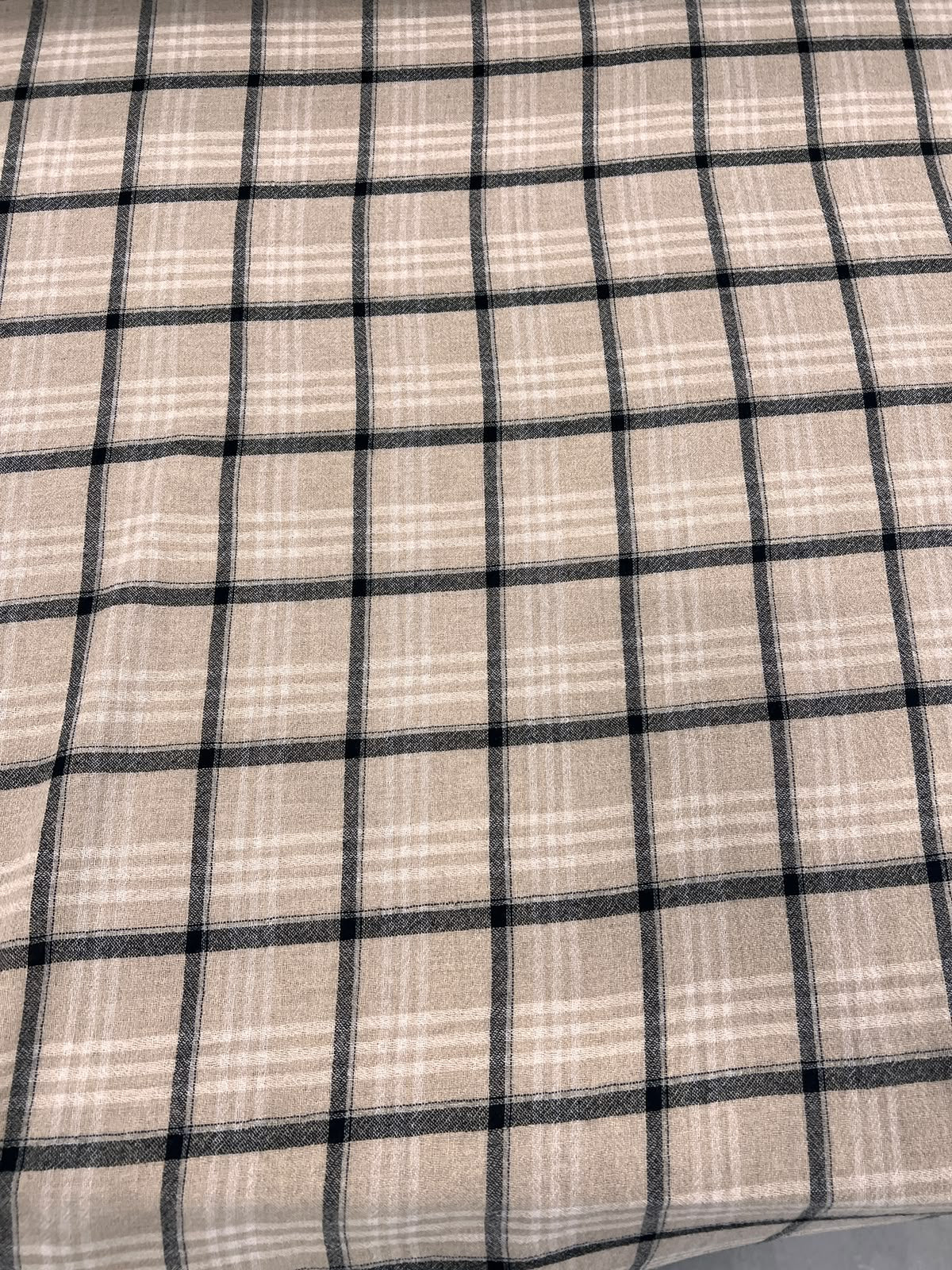 ZOE 077 wool blended beige&ecru&black check