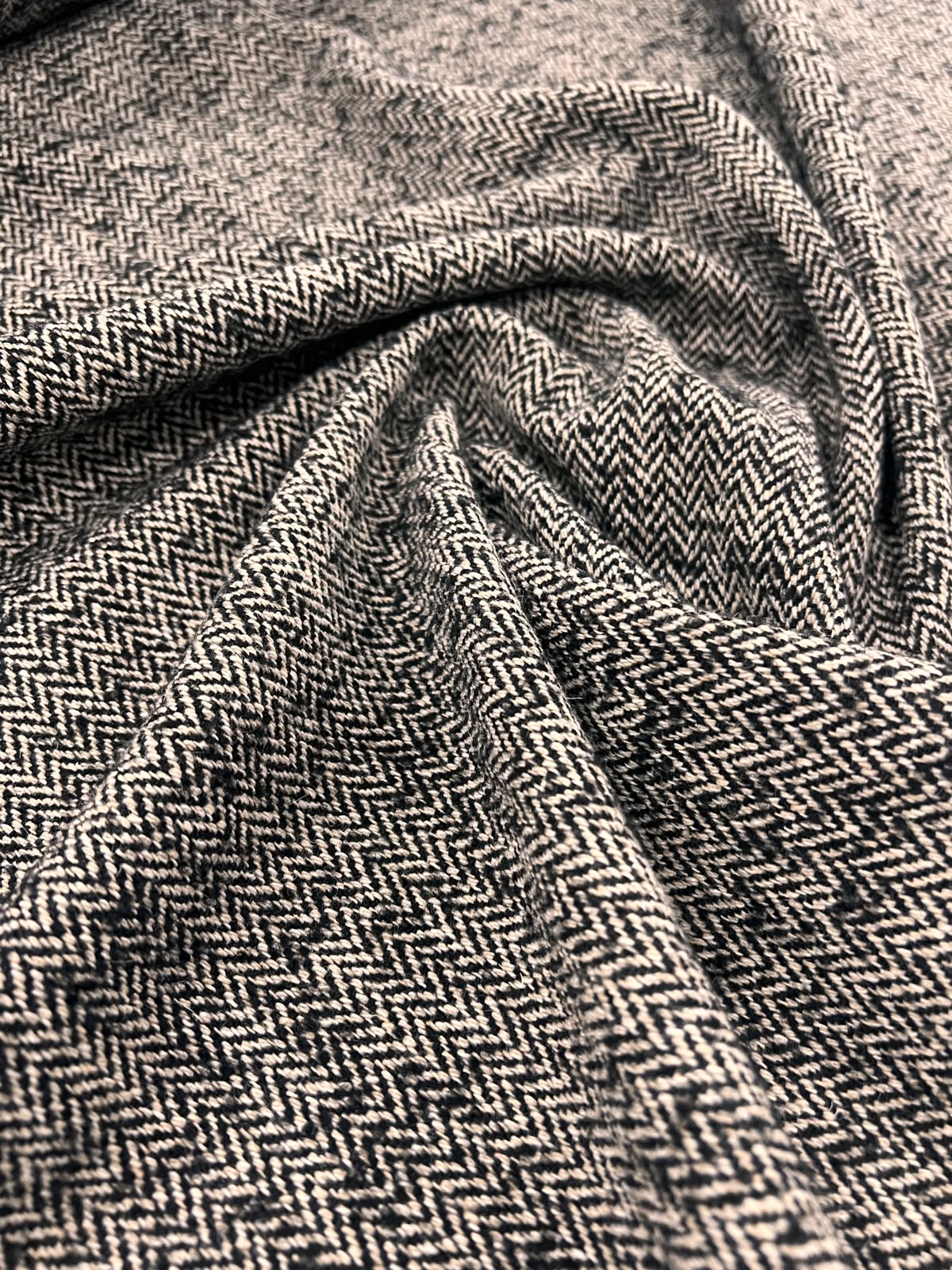 ZOE 081 brown&beige melange herringbone tweed