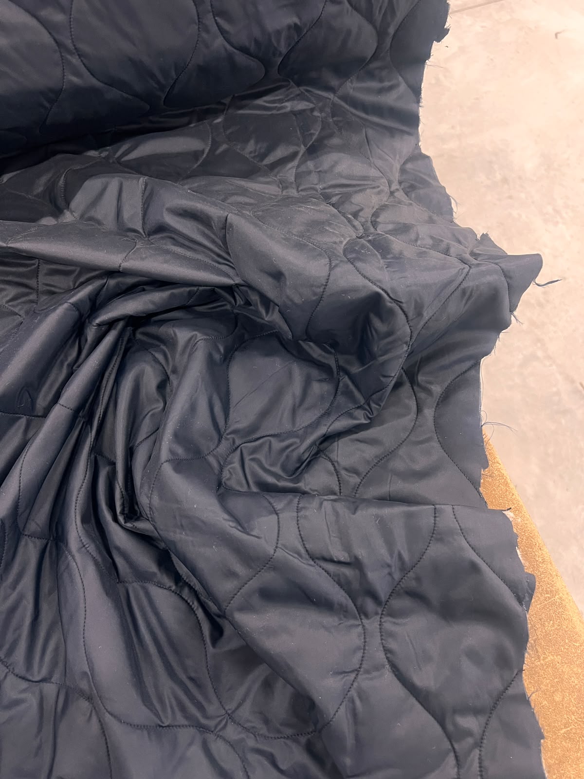 ZOE 090 navy onion pattern quilted puffer