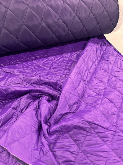 ZOE 097 doubleface aubergine quilted fabric