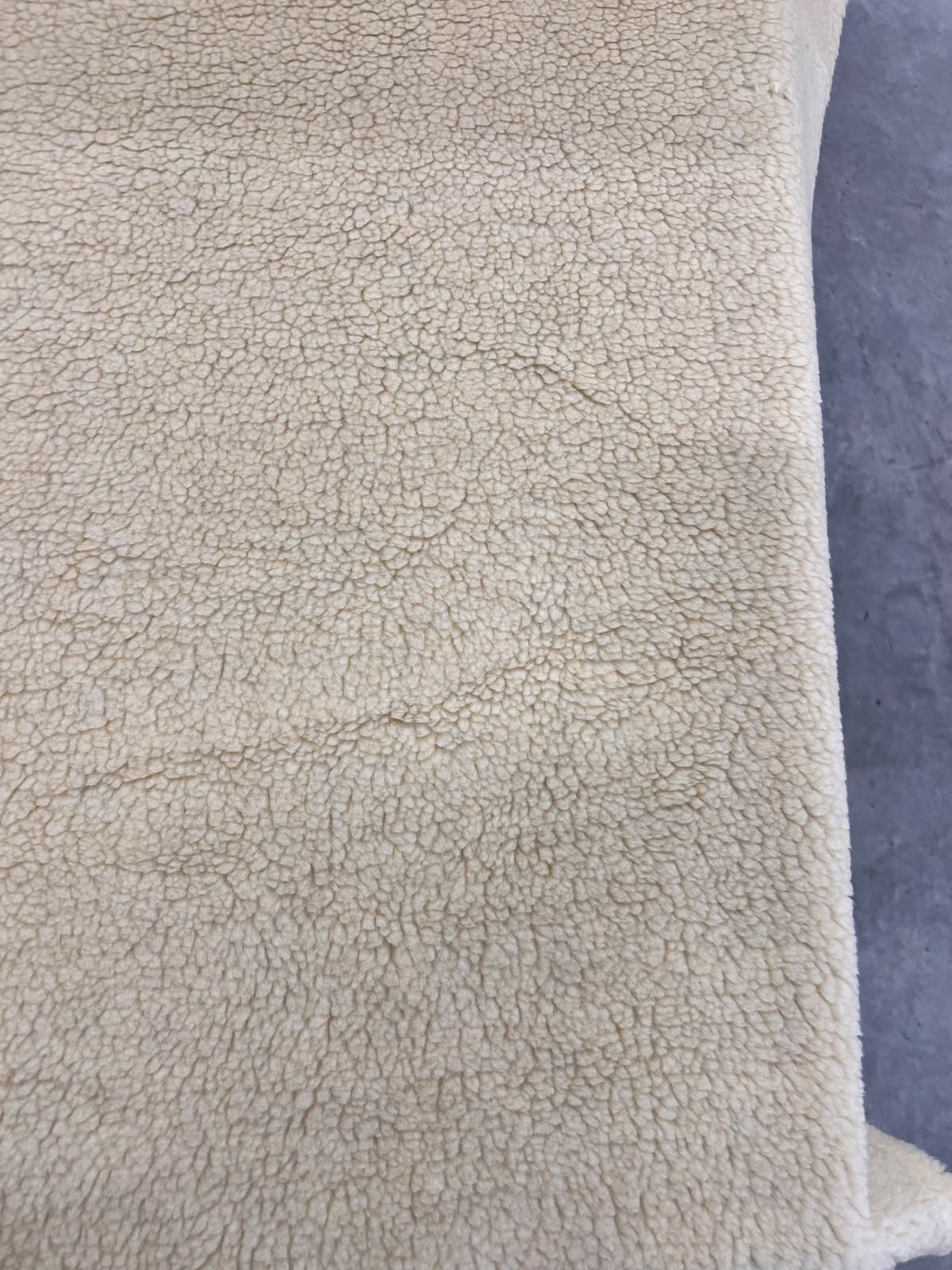 ZOE 095 beige faux-shearling