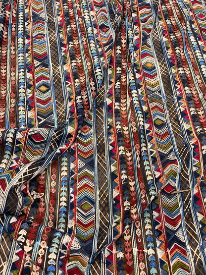 OLAF 004 multi color lace