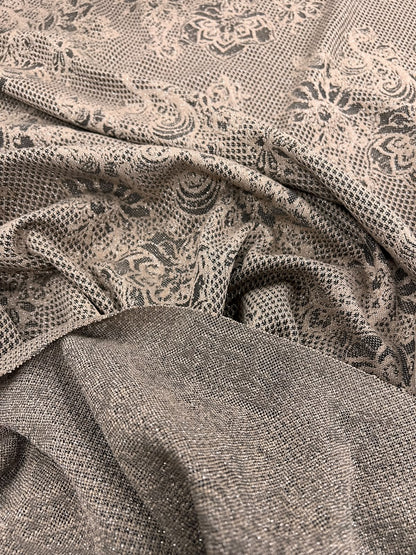 OLAF 006 shiny textured jacquard