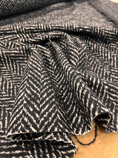 OLAF 007 herringbone tweed wool