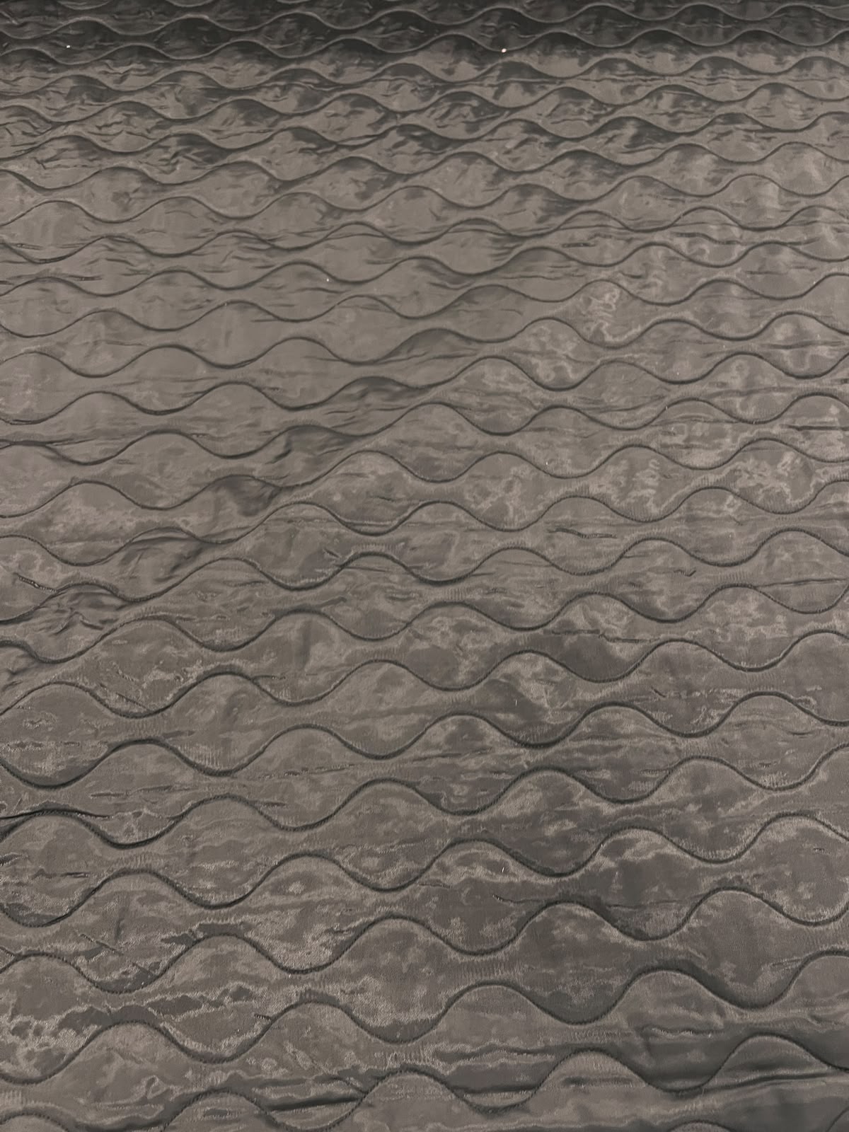 OLAF 008 deep black onion pattern quilted puffer