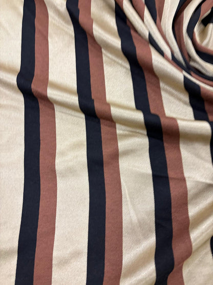 DRACO 004  knitted gold metallic stripe