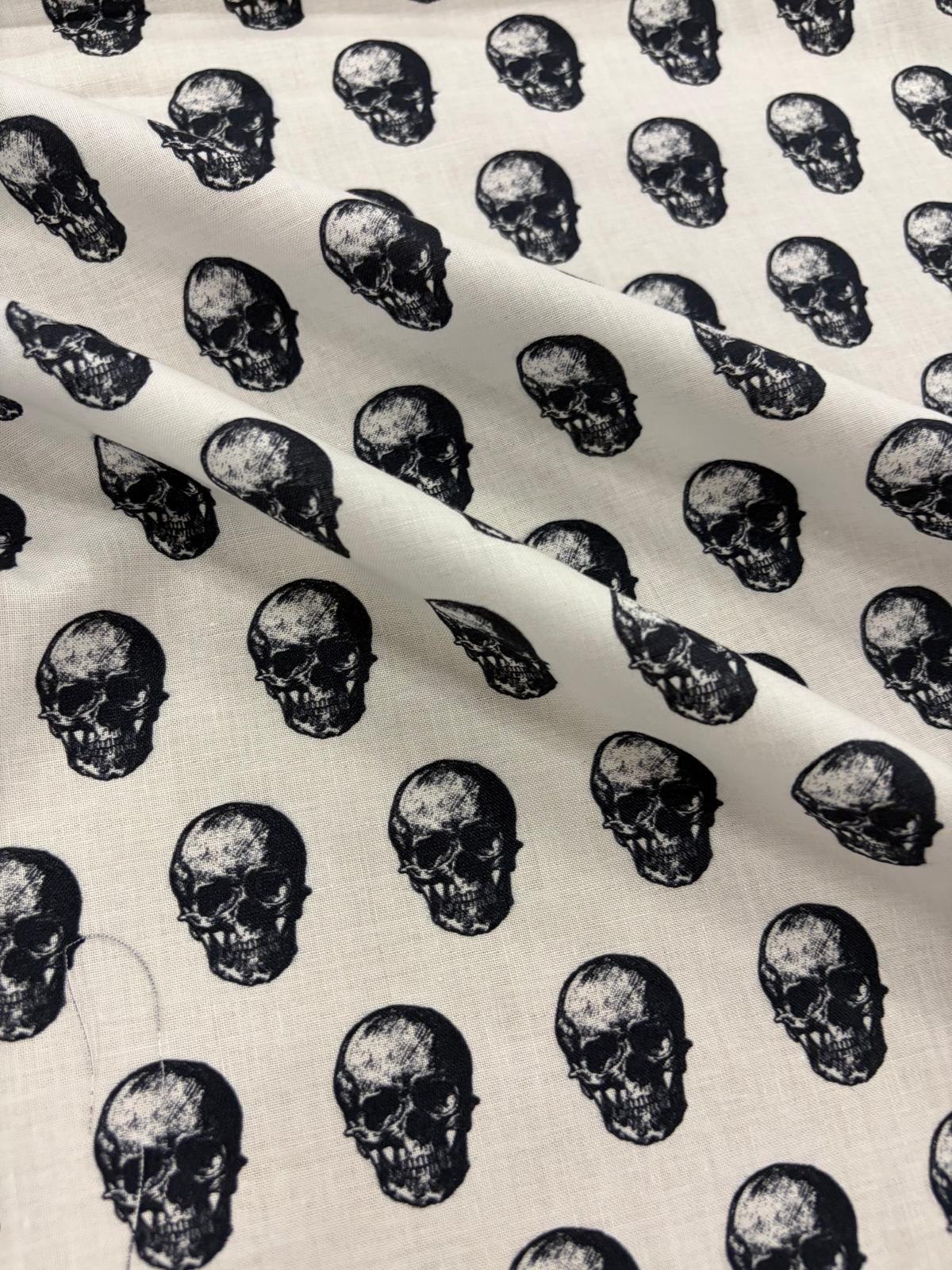 DRACO 026 skull midweight printed cotton White