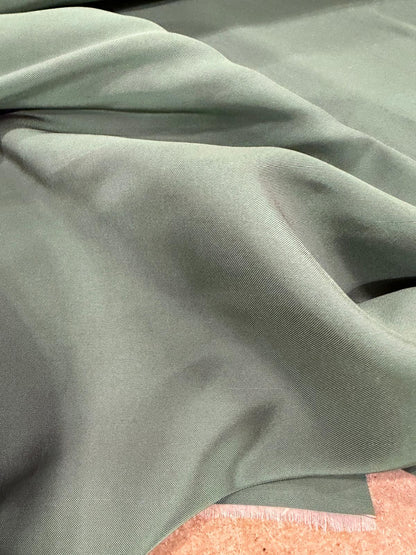 DRACO 070 semi shiny green lightweight taffetas
