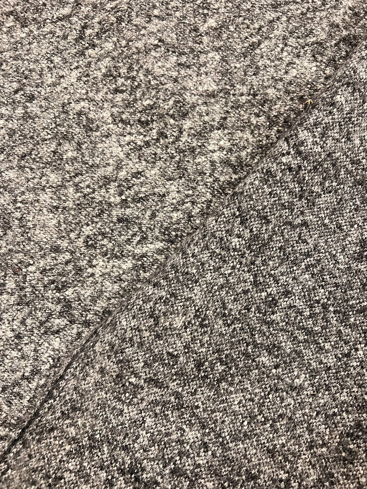 URI 001  heavy wool jersey grey tonal rich boucle