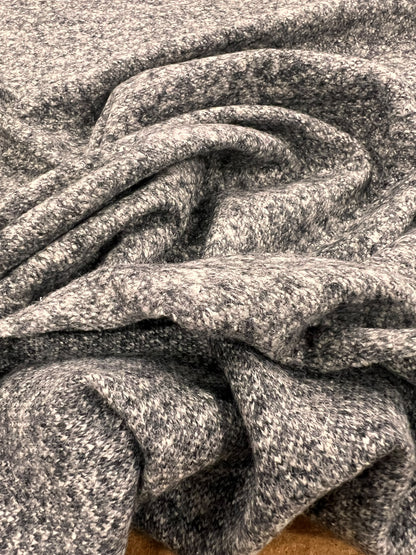 URI 001  heavy wool jersey grey tonal rich boucle