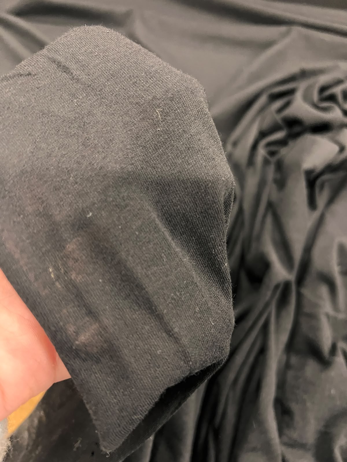 URI 004 premium wool jersey black
