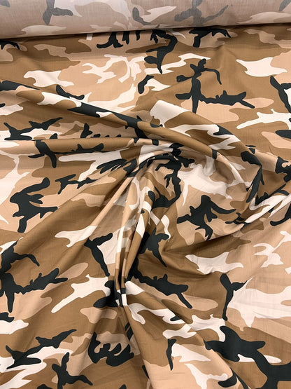 URI 008 AOP camuflage cotton poplin