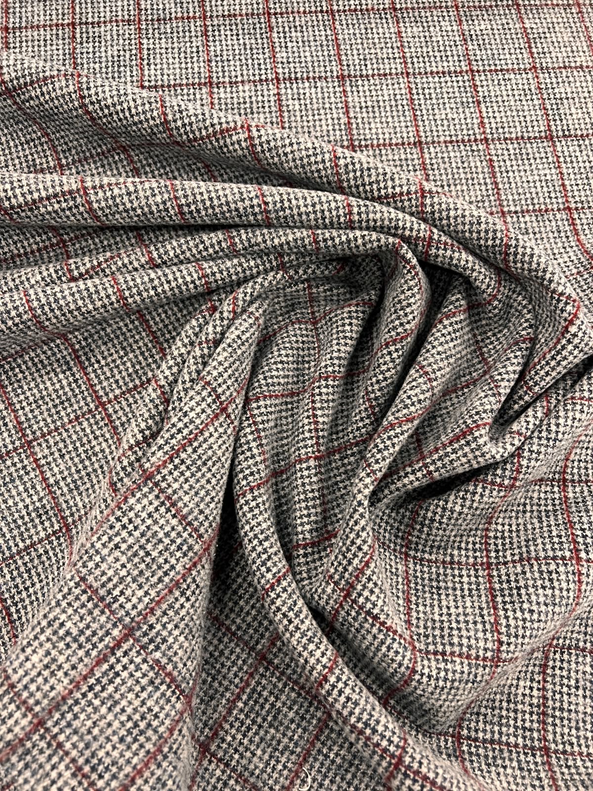 URI 018 houndstooth flannel wool blend suiting