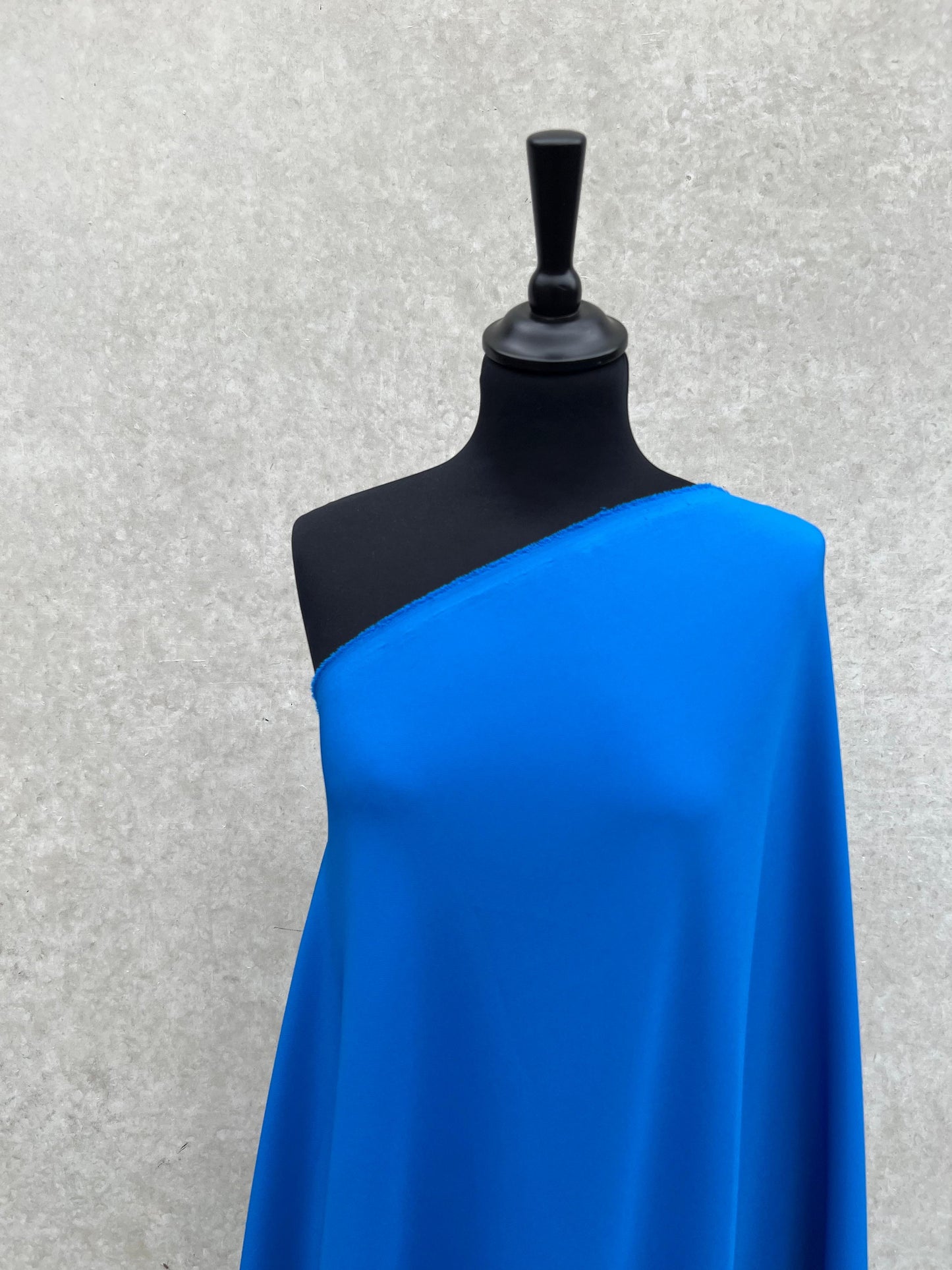 PREM10045 soft and compact royal blue twill Marina Rinaldi