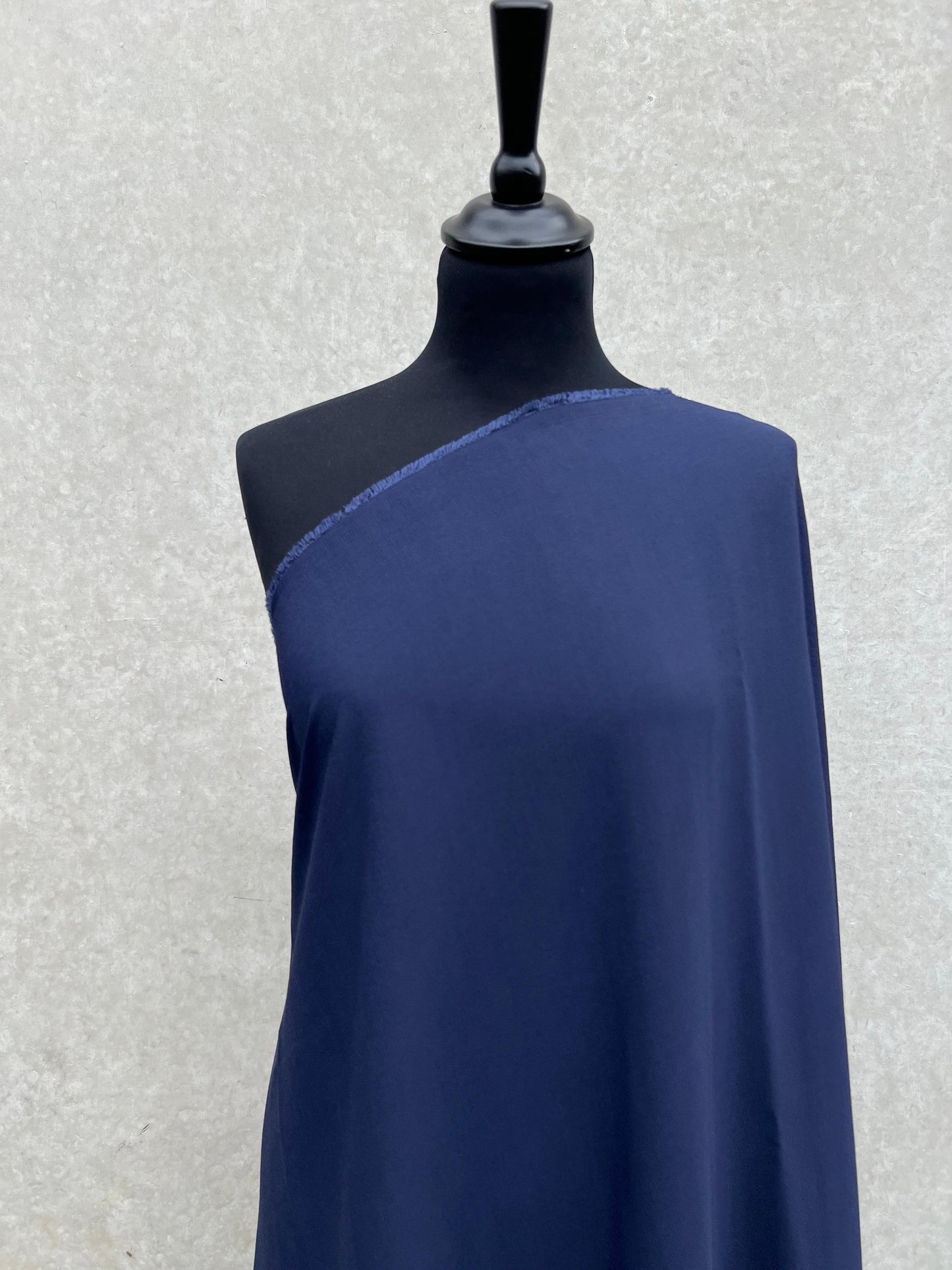 PREM10048 light crepe navy Marina Rinaldi